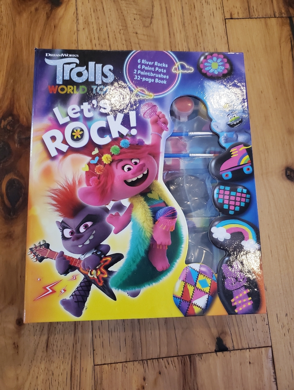Trolls World Tour "Let's Rock!" Activity Book with Paint Pots